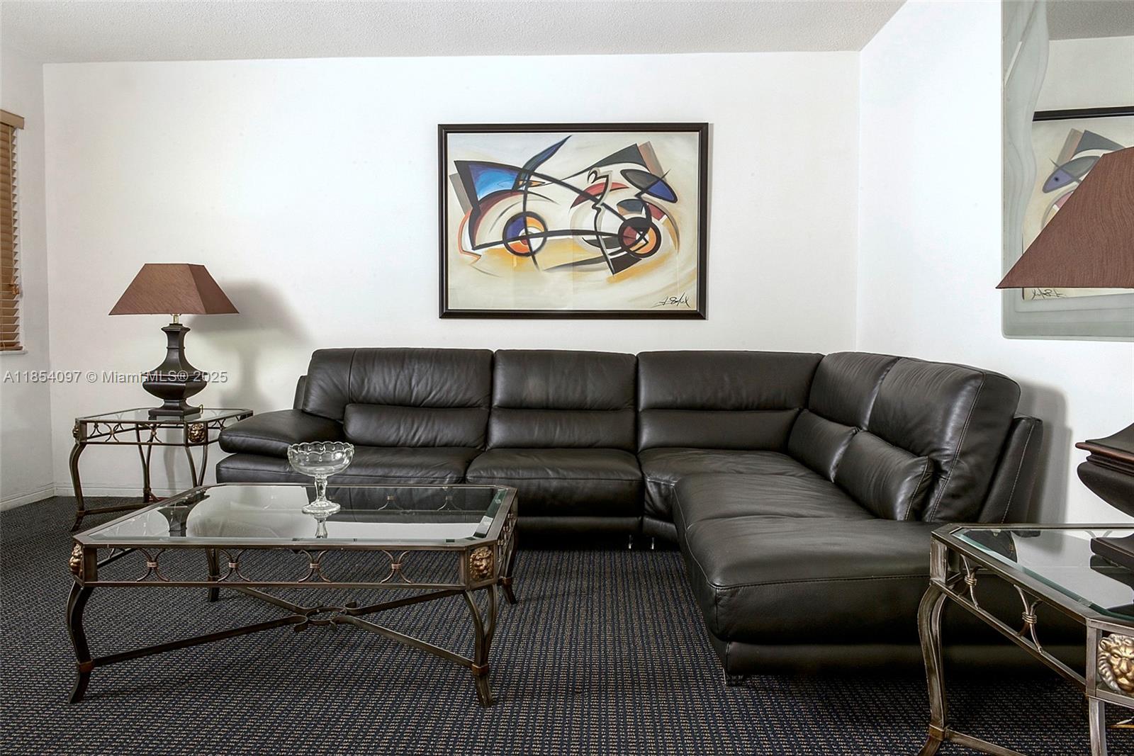 HOLLYWOOD SOUTH SIDE ADD - Residential Lease