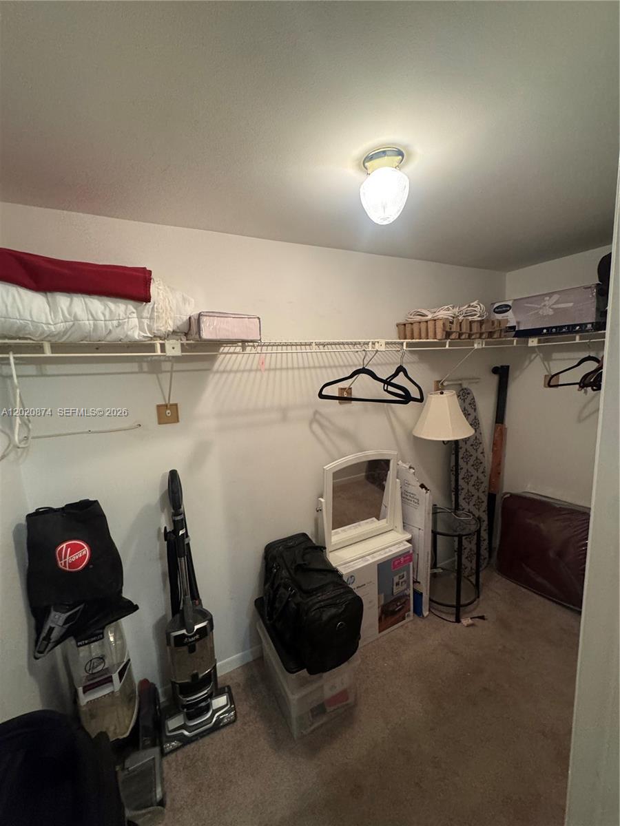 PLANTATION TERRACE CONDO - Residential