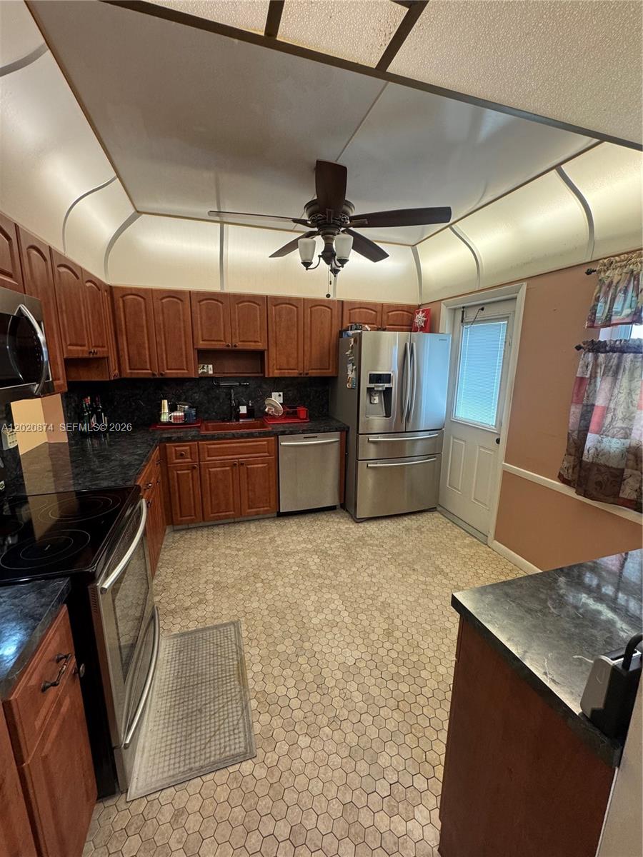 PLANTATION TERRACE CONDO - Residential