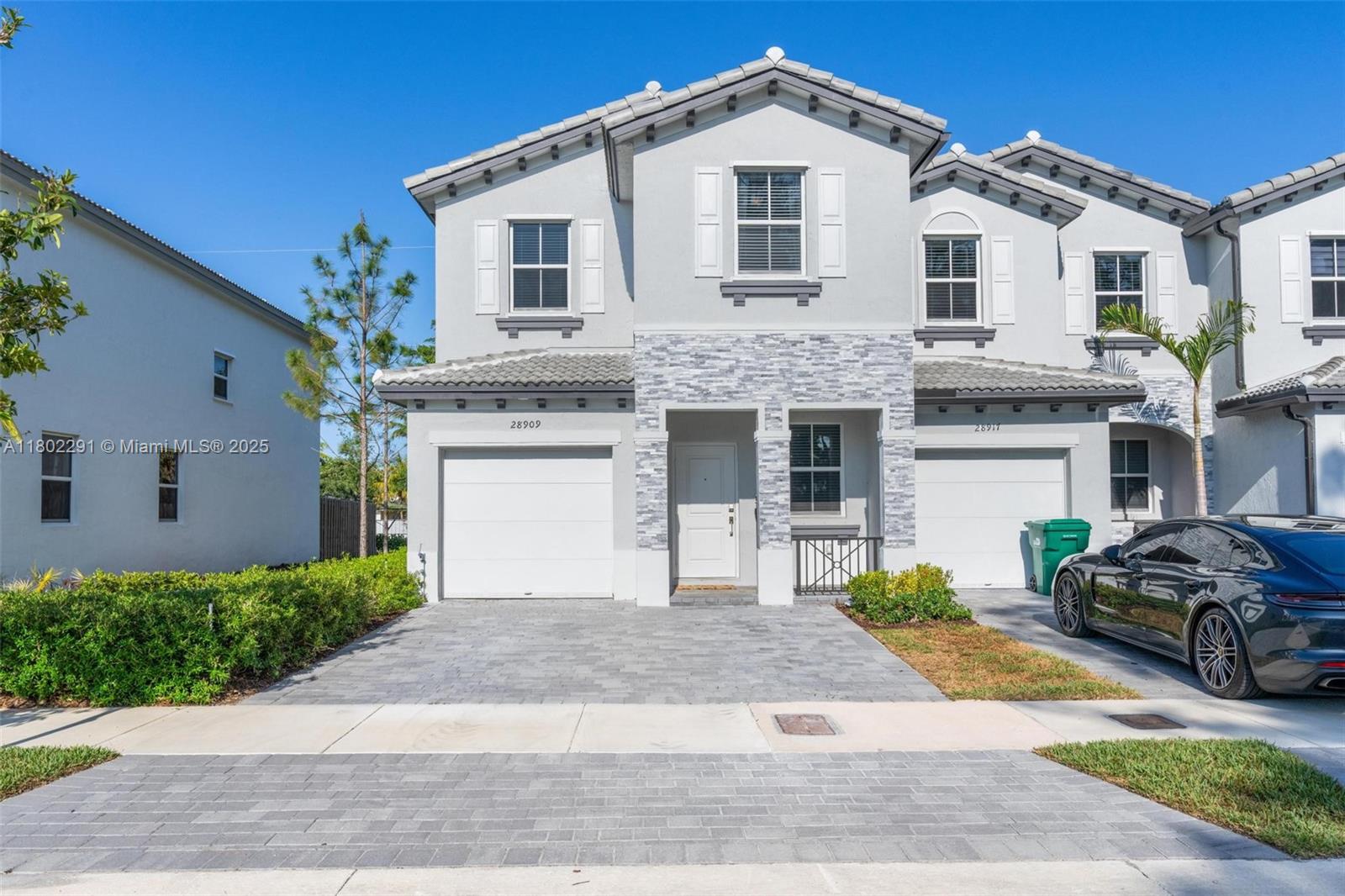 28909 Sw 162nd Ct, Homestead, Miami-Dade County, Florida - 4 Bedrooms  
3 Bathrooms - 