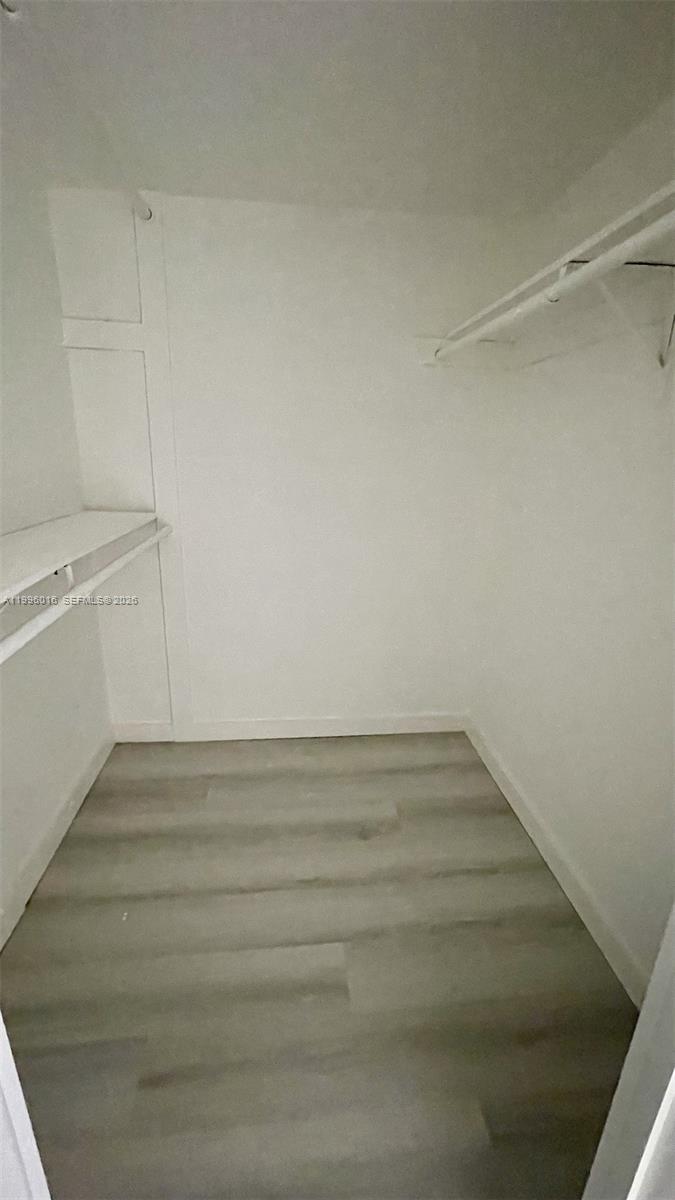 PARLIAMENT HOUSE CONDO - Residential Lease