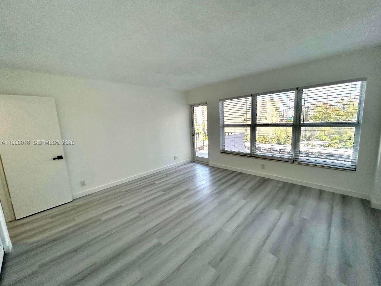 PARLIAMENT HOUSE CONDO - Residential Lease