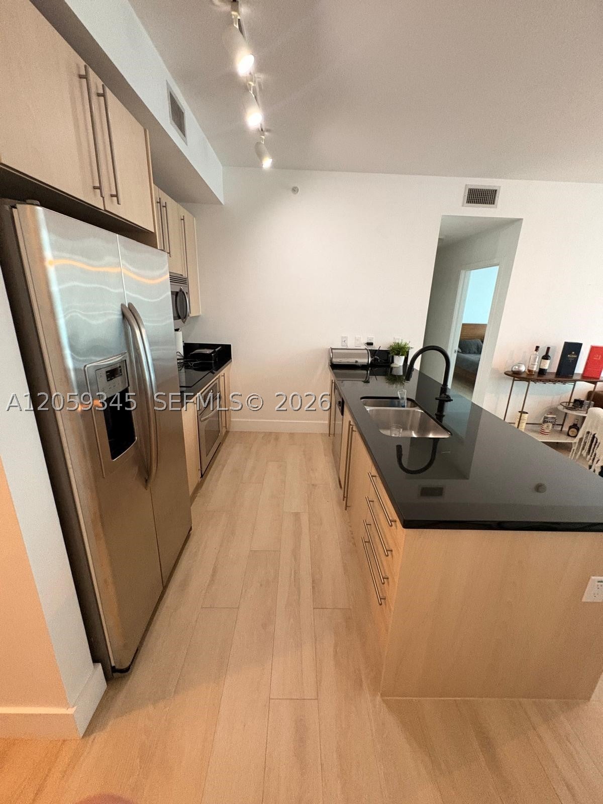 1111 SW 1st Ave 2015-N