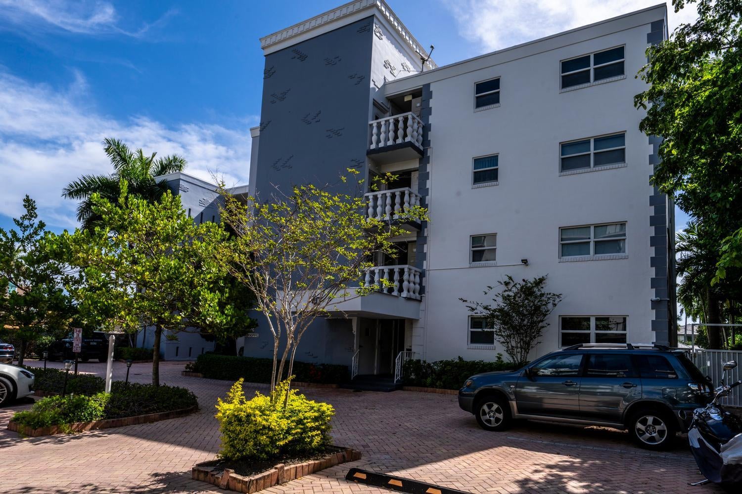 40 Isle Of Venice Drive