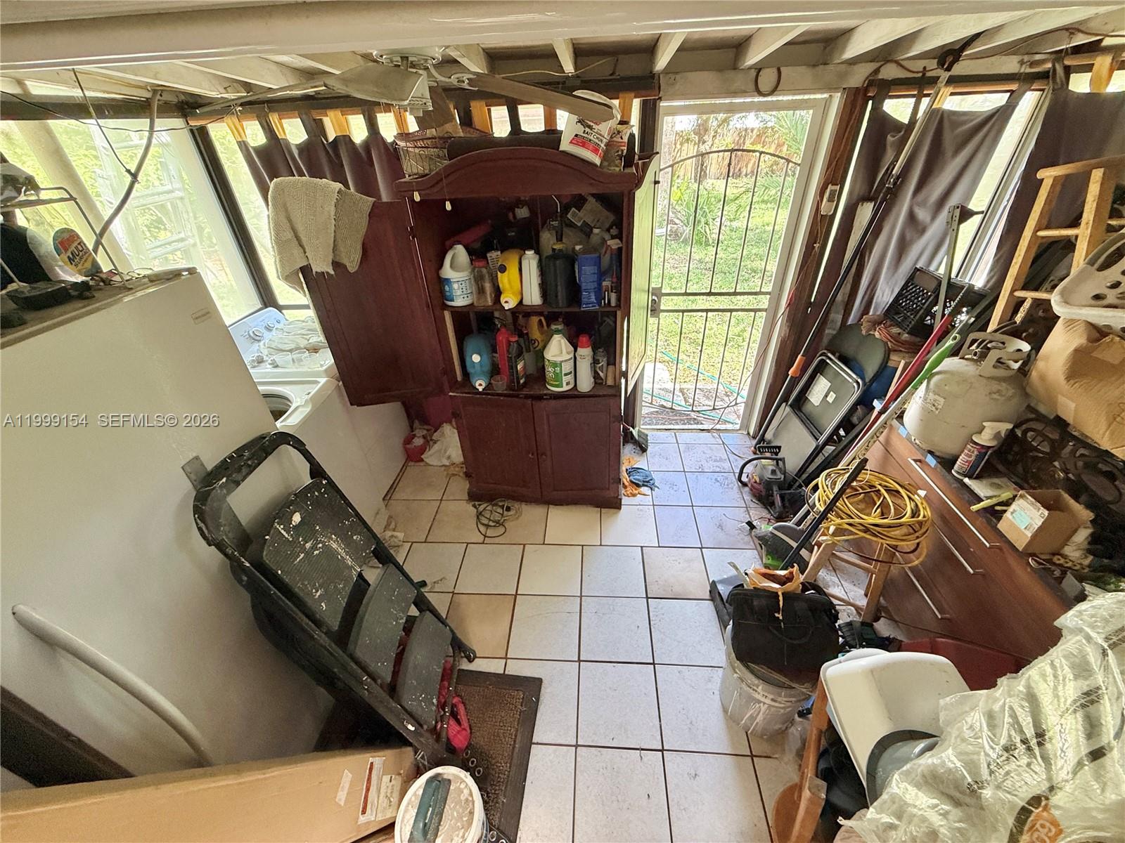 SUNNY ACRES - Residential