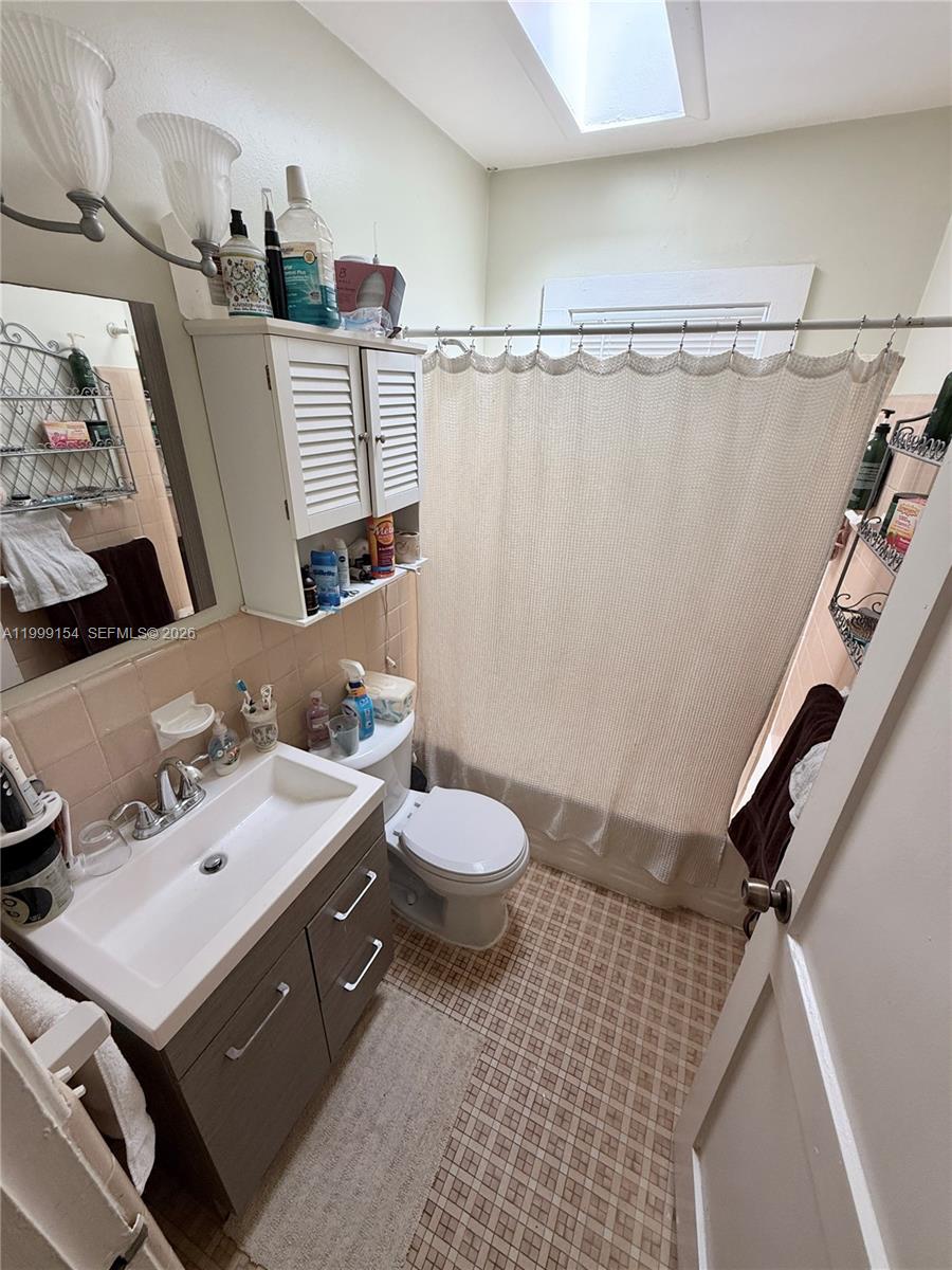 SUNNY ACRES - Residential