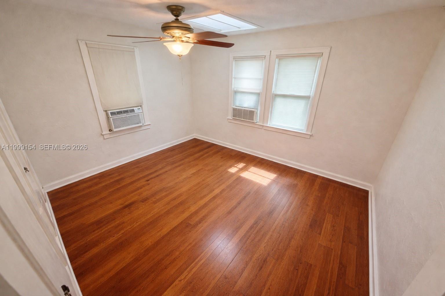 SUNNY ACRES - Residential