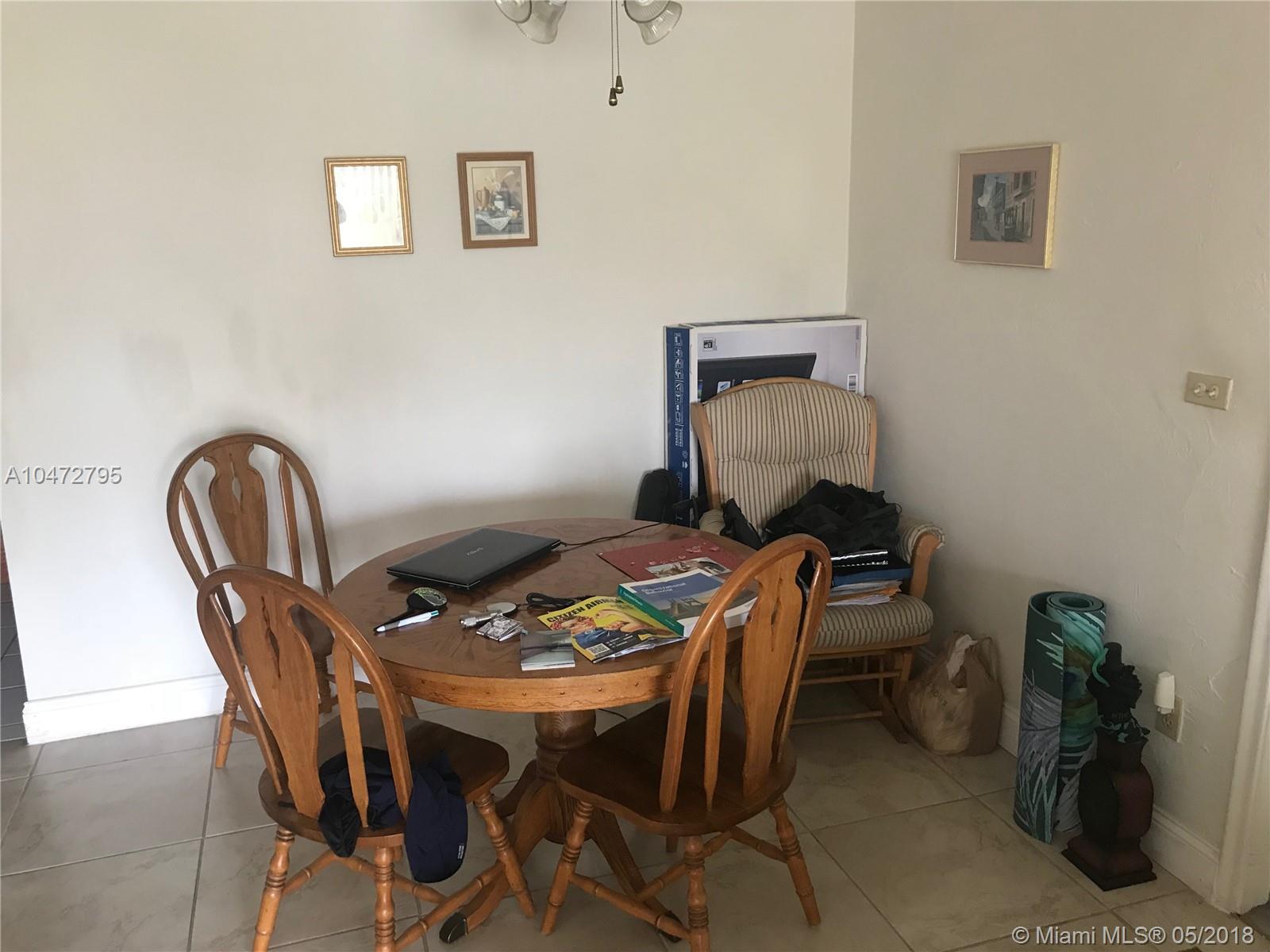 BRIARWOOD AT THE FALLS CO - Residential