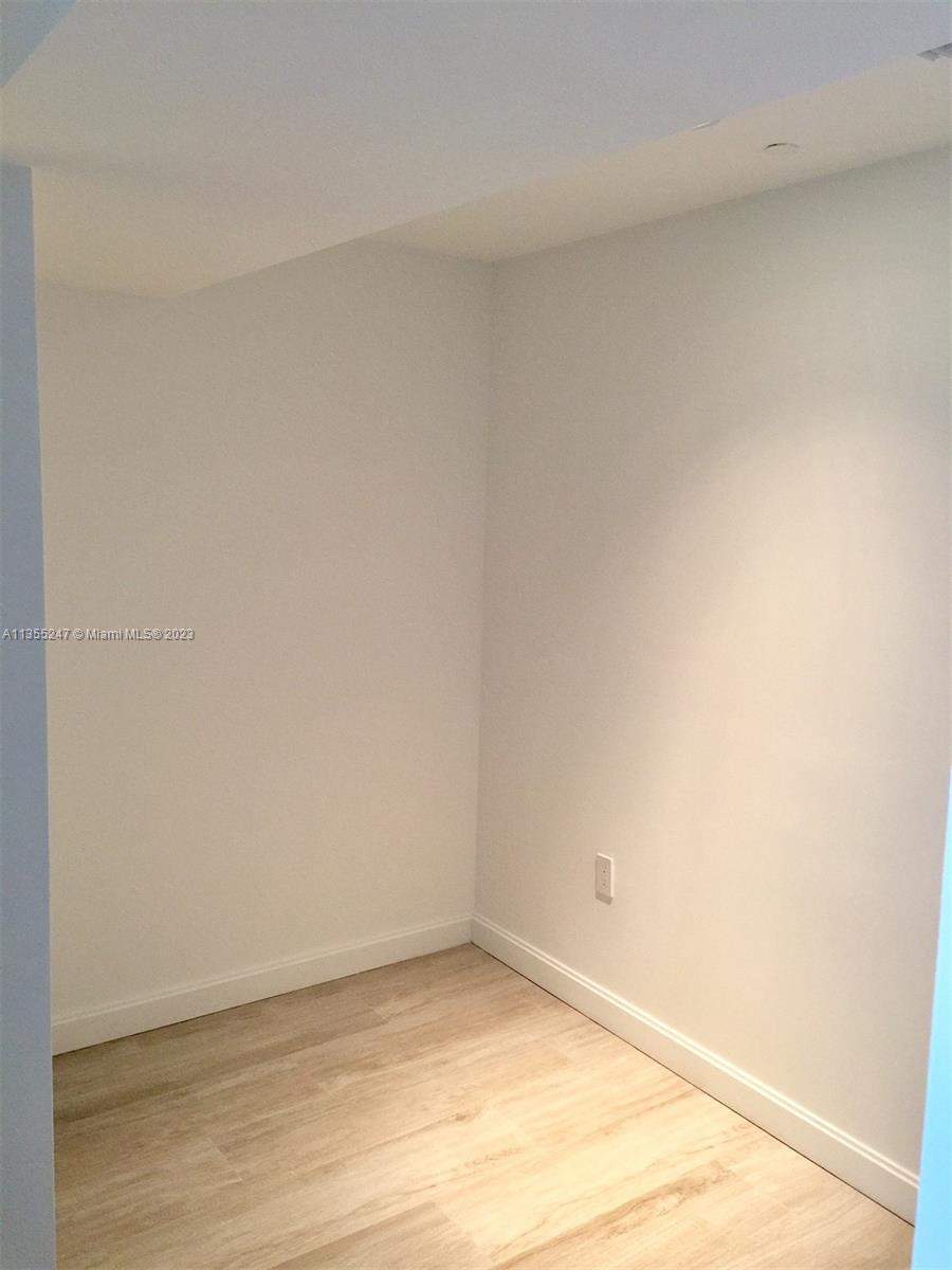 BRICKELL HEIGHTS EAST - Residential Lease