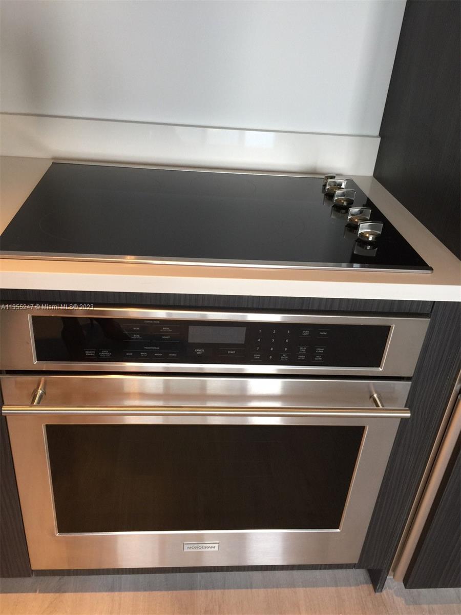 BRICKELL HEIGHTS EAST - Residential Lease