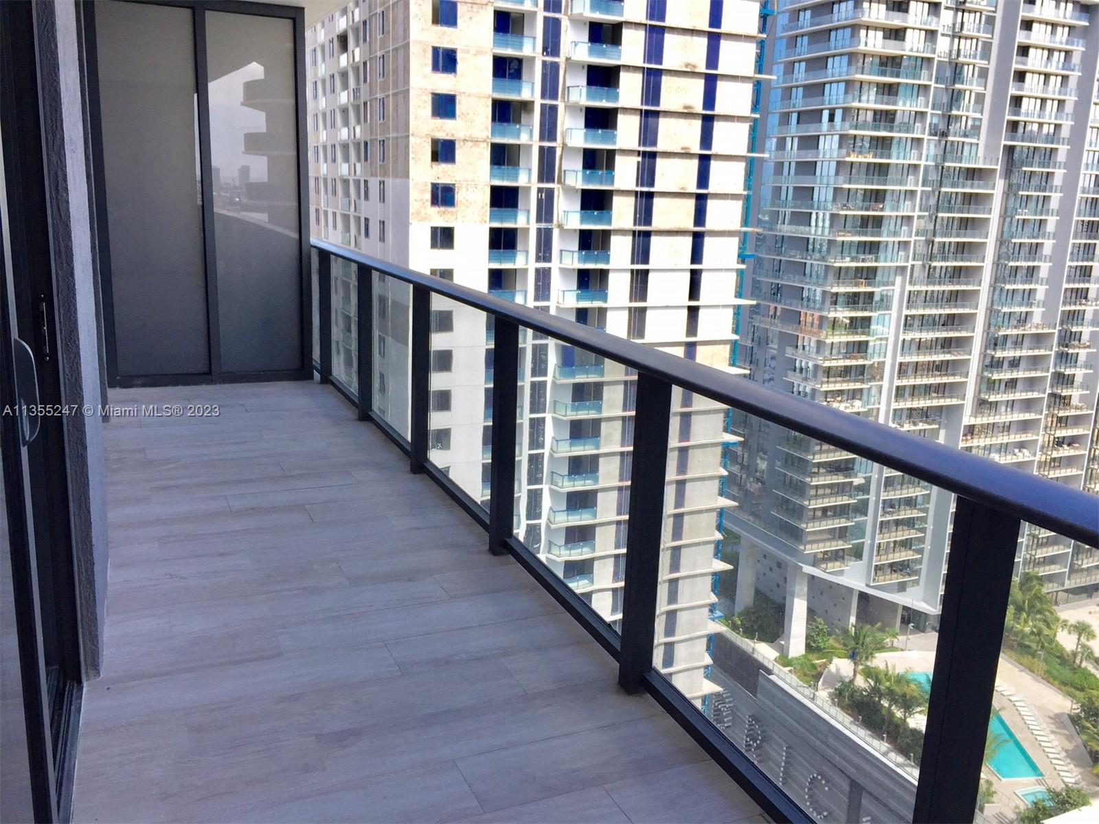 BRICKELL HEIGHTS EAST - Residential Lease