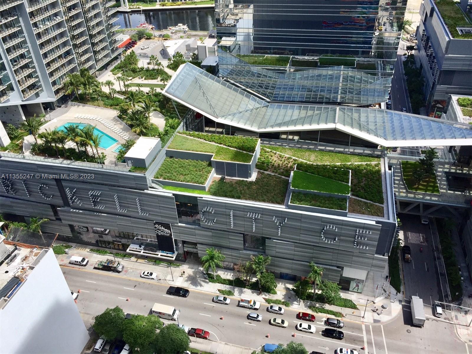 BRICKELL HEIGHTS EAST - Residential Lease