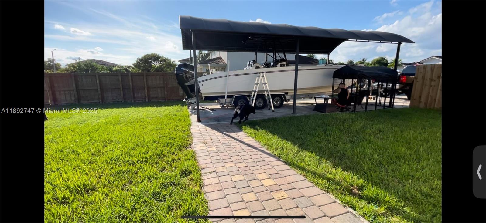 ESTATE MANSIONS 1ST ADDN - Residential Lease