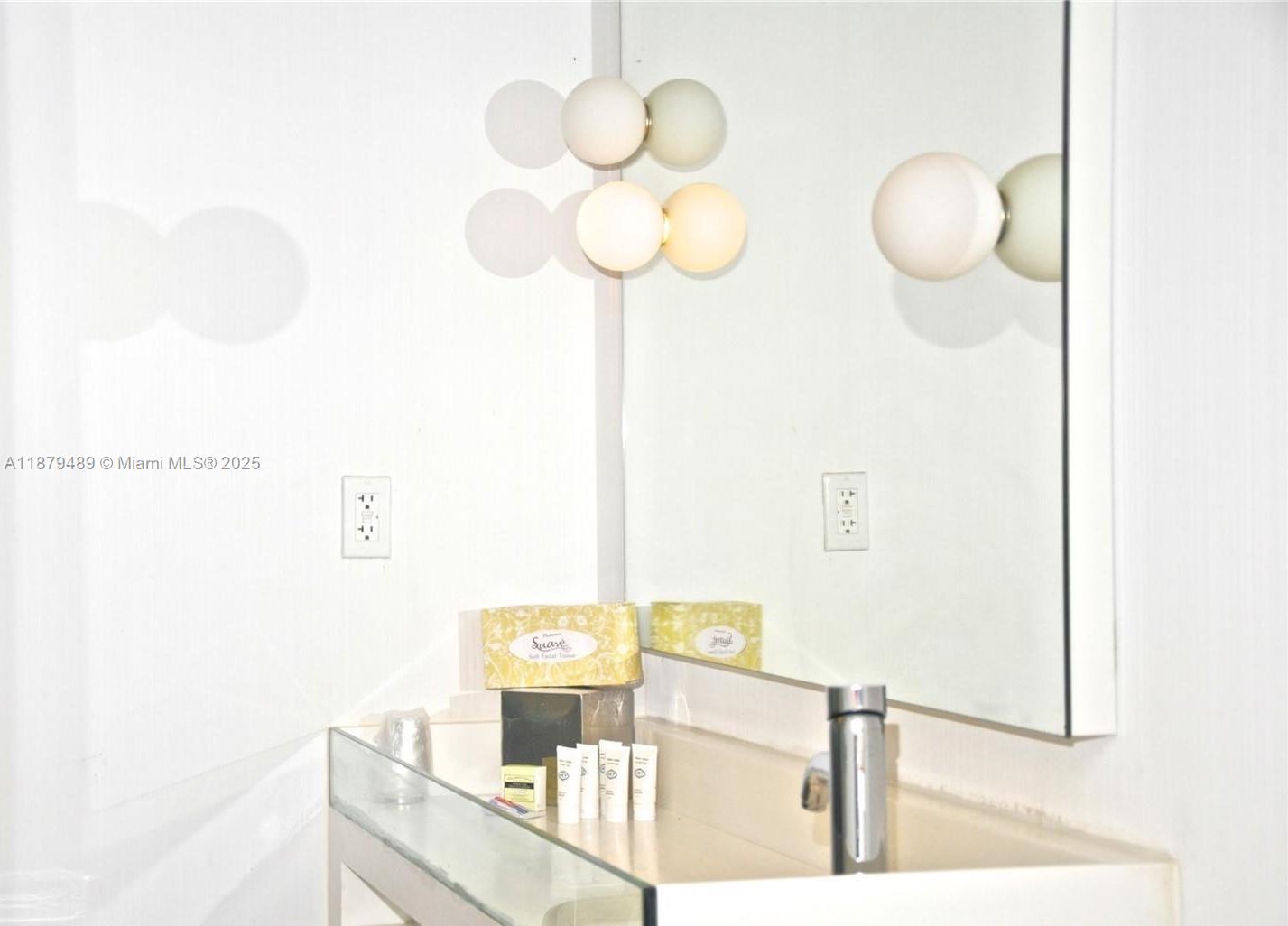 1100 WEST CONDO HOTEL - Residential