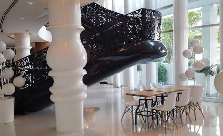 1100 WEST CONDO HOTEL - Residential