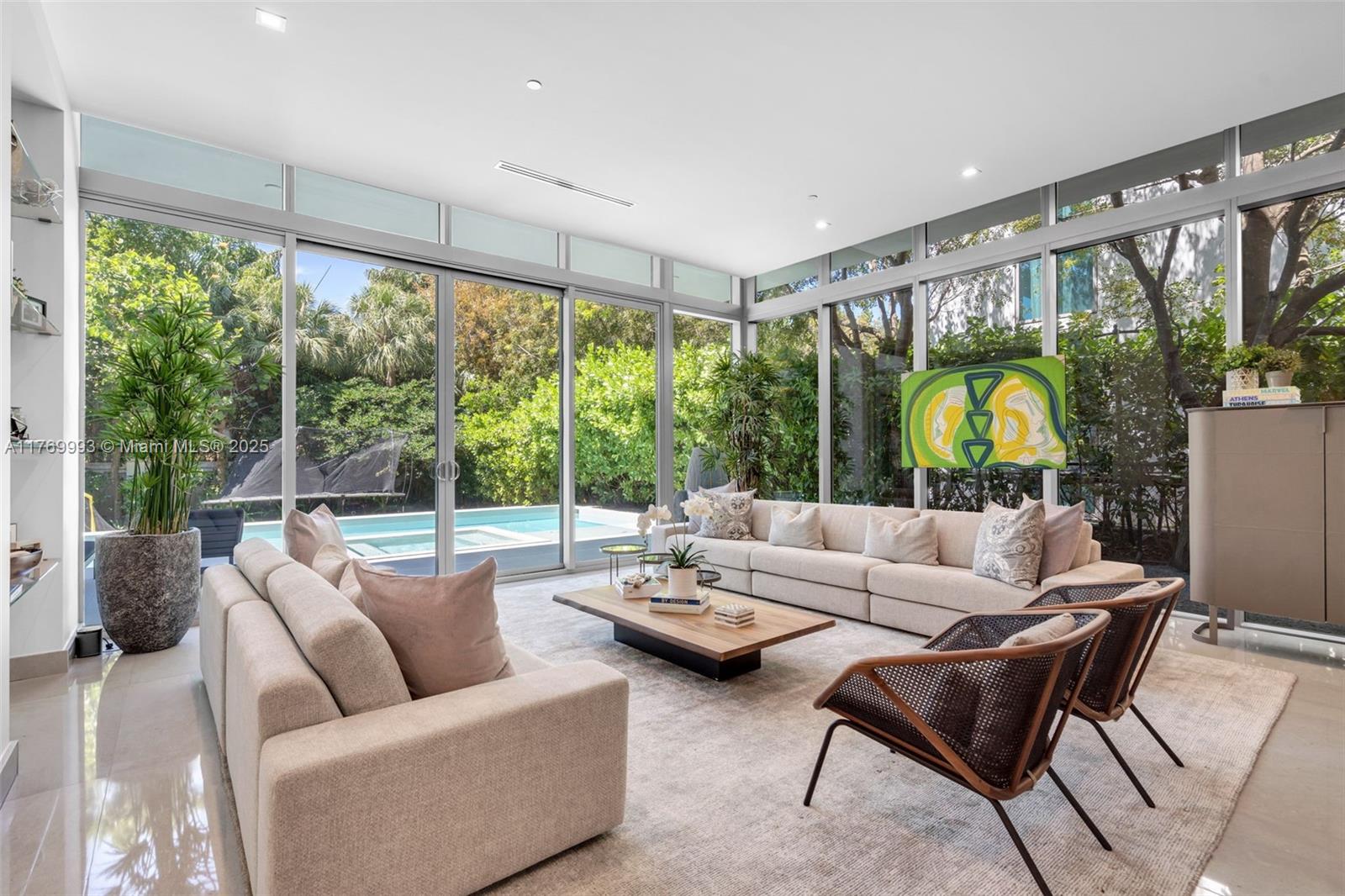 OCEANA KEY BISCAYNE CONDO - Residential Lease