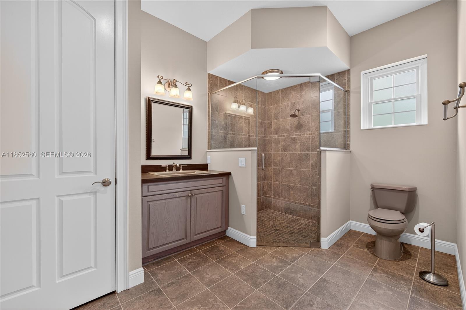 ASHBY COVE ESTATES - Residential