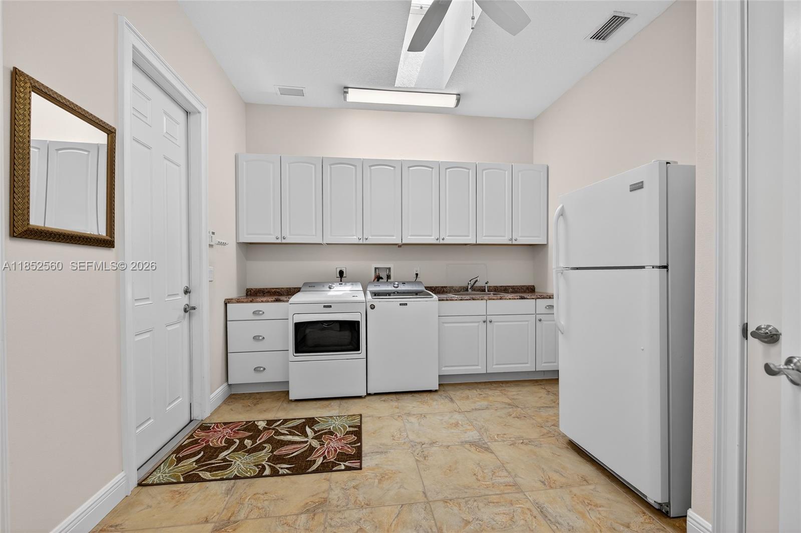 ASHBY COVE ESTATES - Residential