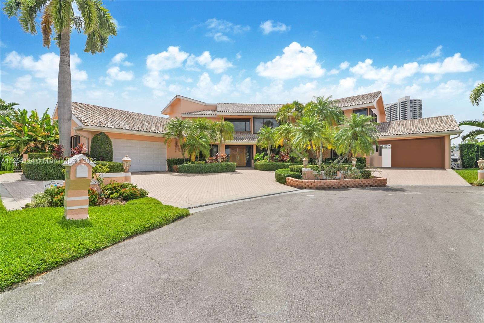 GOLDEN ISLES SEC A - Residential