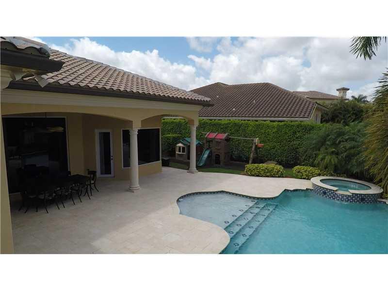 Hawks Landing - Residential