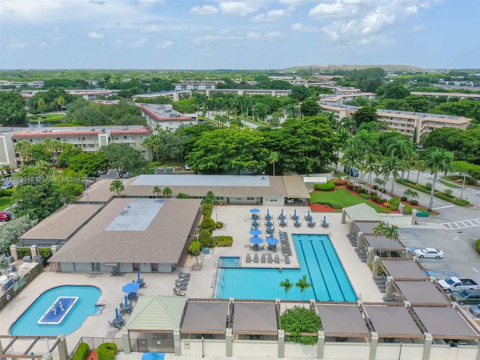 ANTIGUA VILLAGE II E COND - Residential