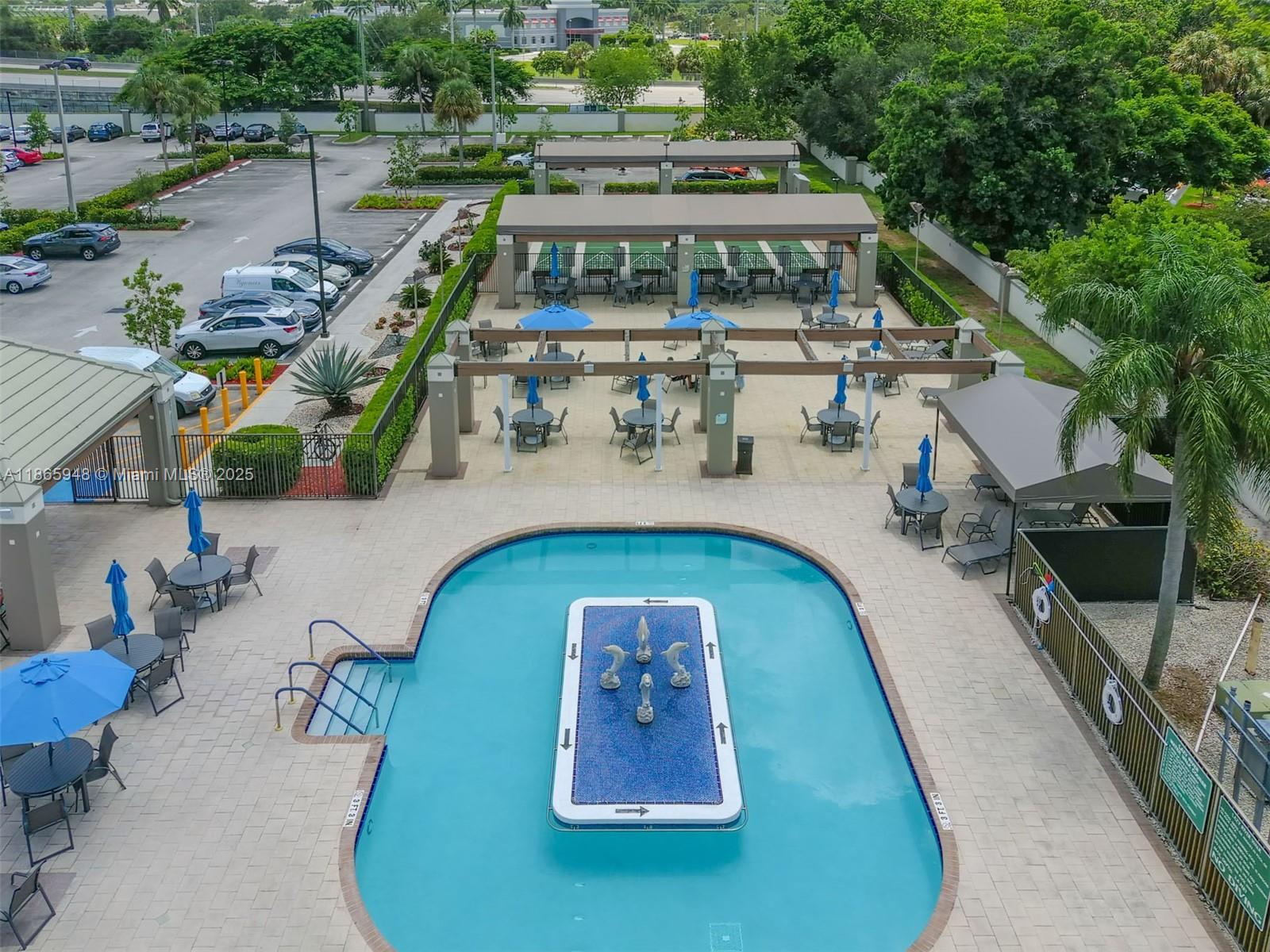 ANTIGUA VILLAGE II E COND - Residential