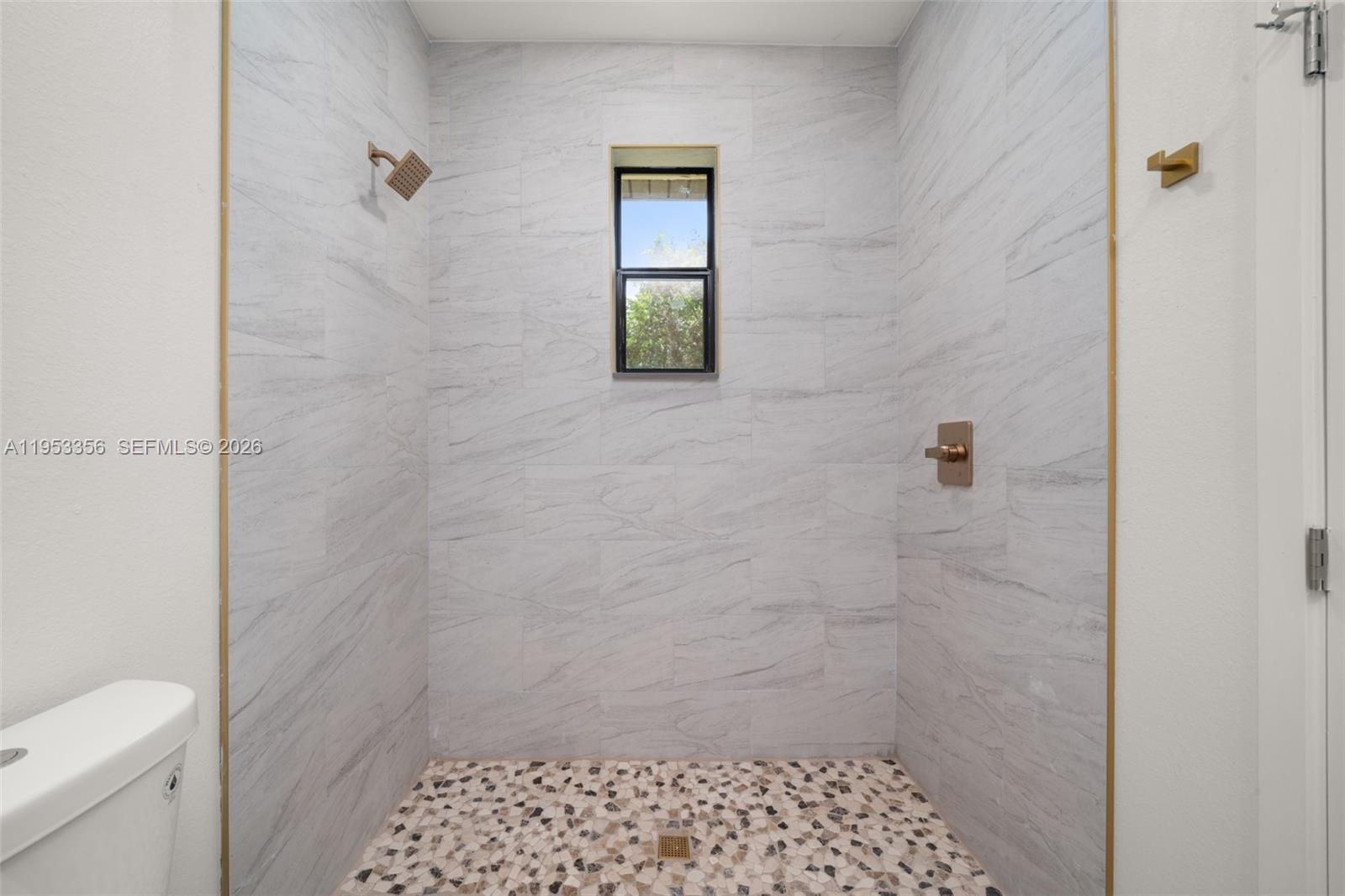 Sun N Lake - Residential