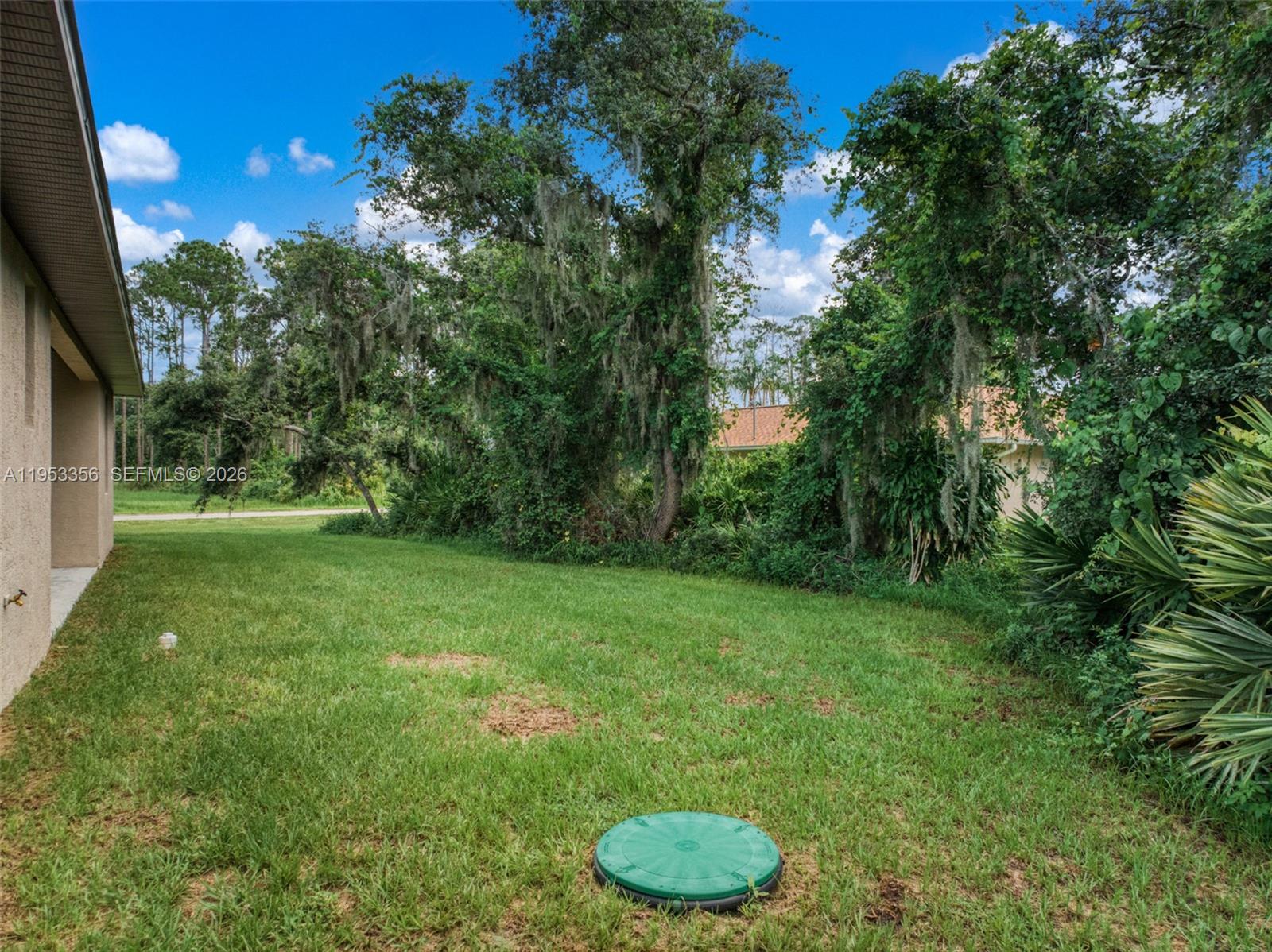 Sun N Lake - Residential