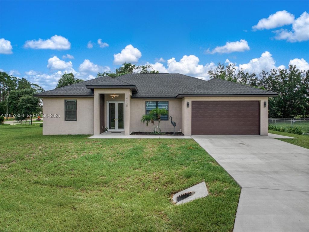 Photo of 4220 Almeria Ave, Sebring, FL 33872 (MLS # A11953356)