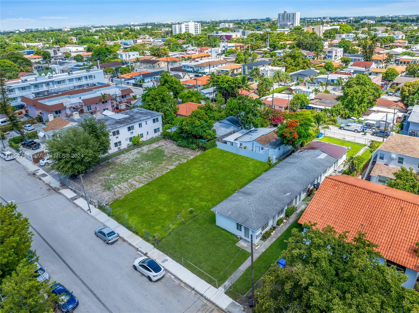 View photos, virtual tours, details... 1941 NW Flagler Ter