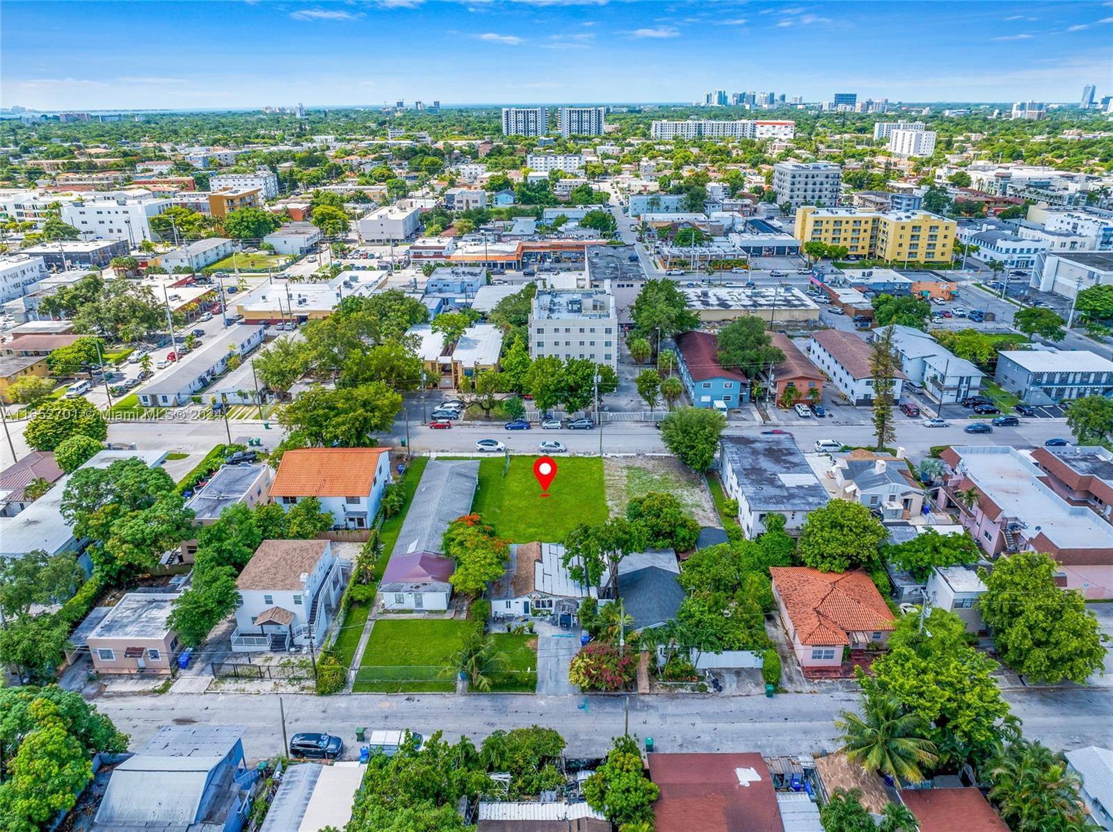 EVANSTON HEIGHTS - Land