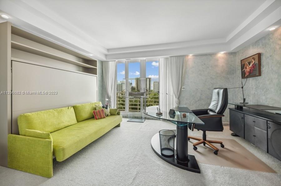 PRESIDENTIAL PLACE CONDO - Residential