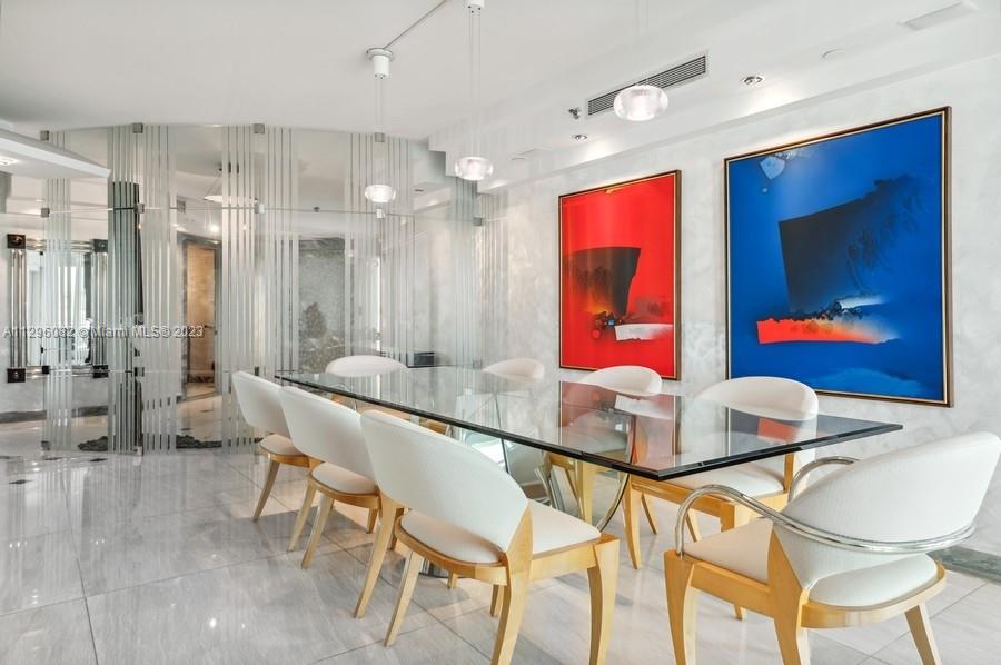 PRESIDENTIAL PLACE CONDO - Residential