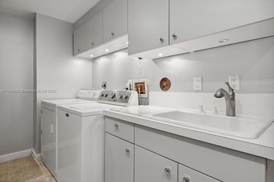 PRESIDENTIAL PLACE CONDO - Residential