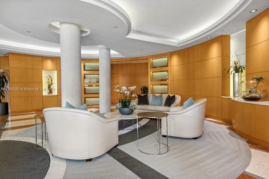 PRESIDENTIAL PLACE CONDO - Residential