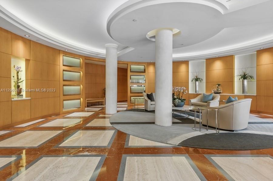 PRESIDENTIAL PLACE CONDO - Residential