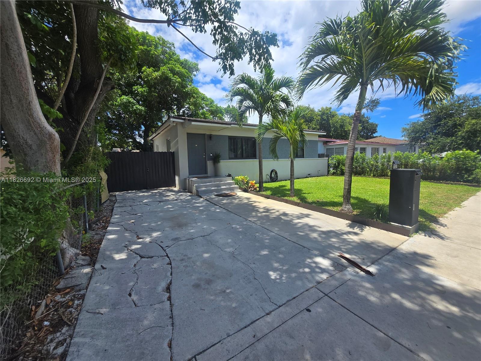 NO FHA - This house does not conform to FHA guidelines. CONVENTIONAL LOAN OK
Nicely remodeled house with plenty of backyard space, updated kitchen, and baths. Recessed lighting, bring your pickiest buyer.