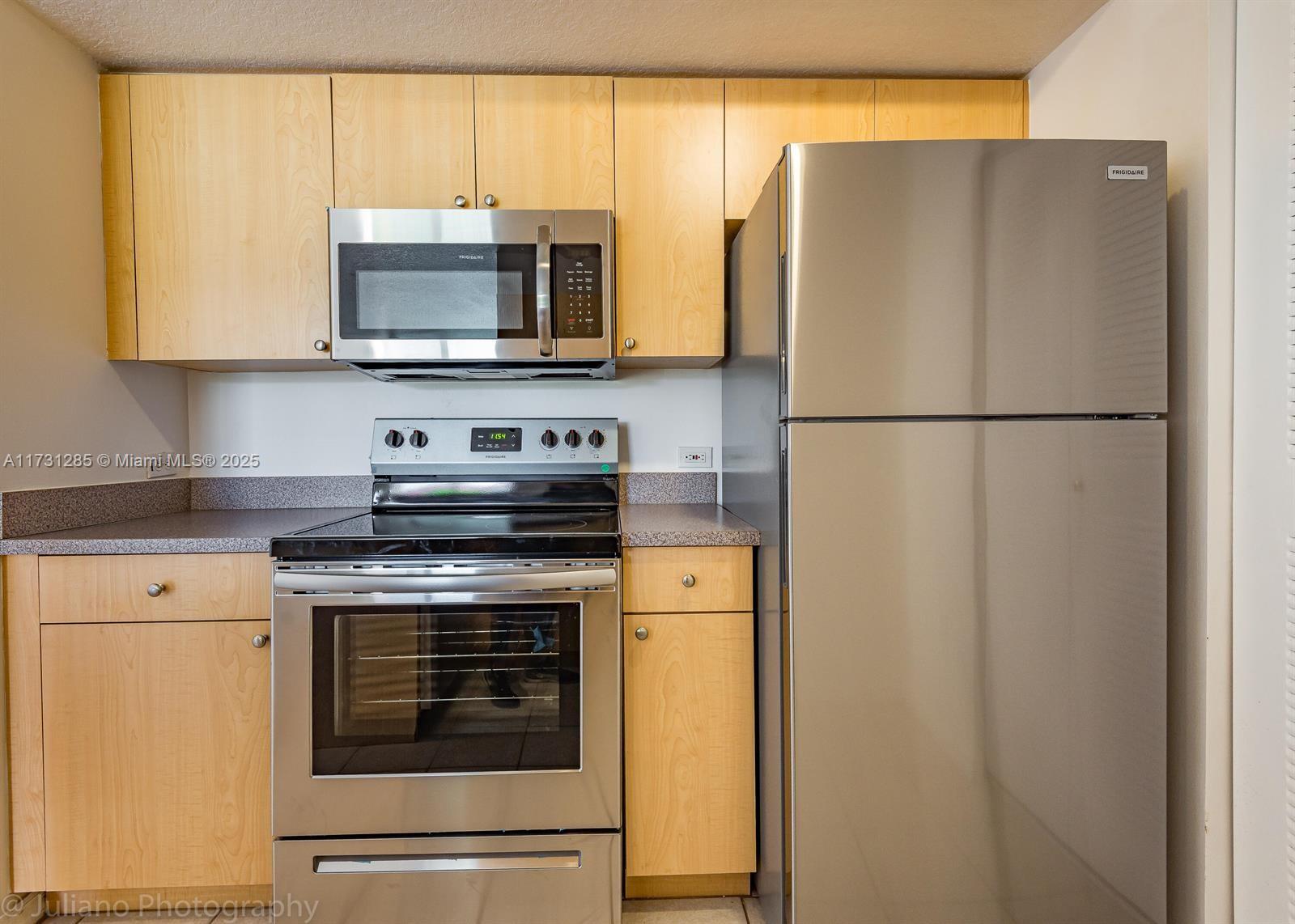 VILLA DEL SOL CONDO - Residential Lease