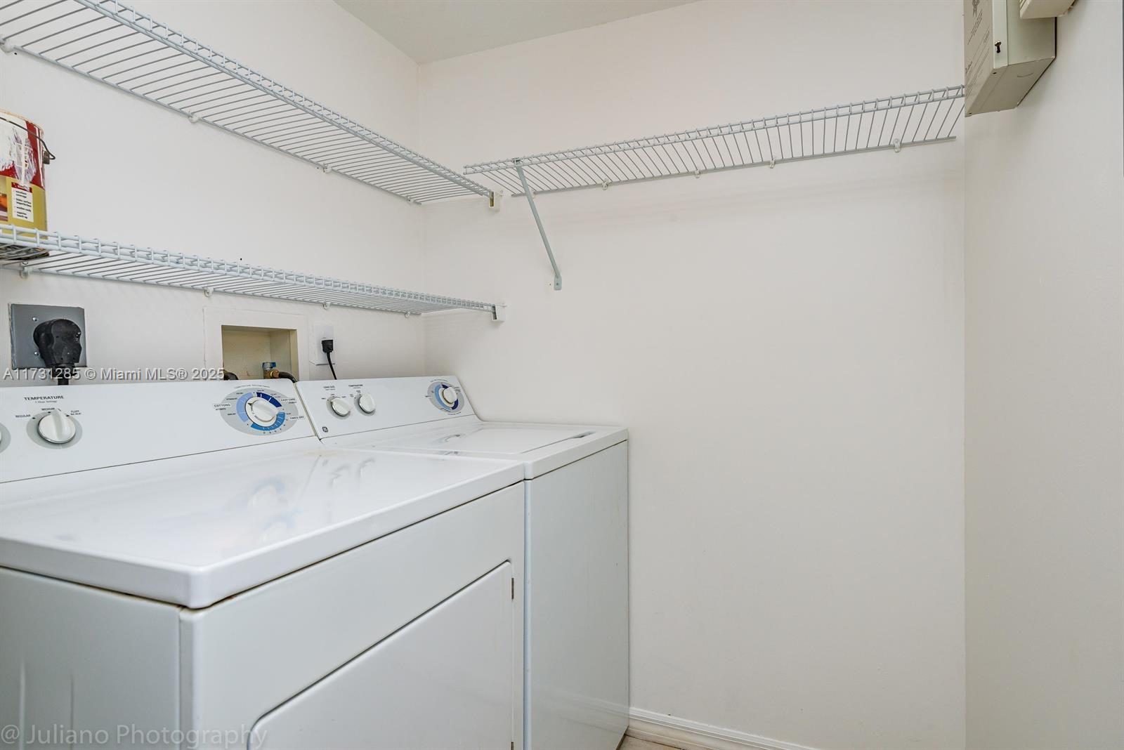 VILLA DEL SOL CONDO - Residential Lease