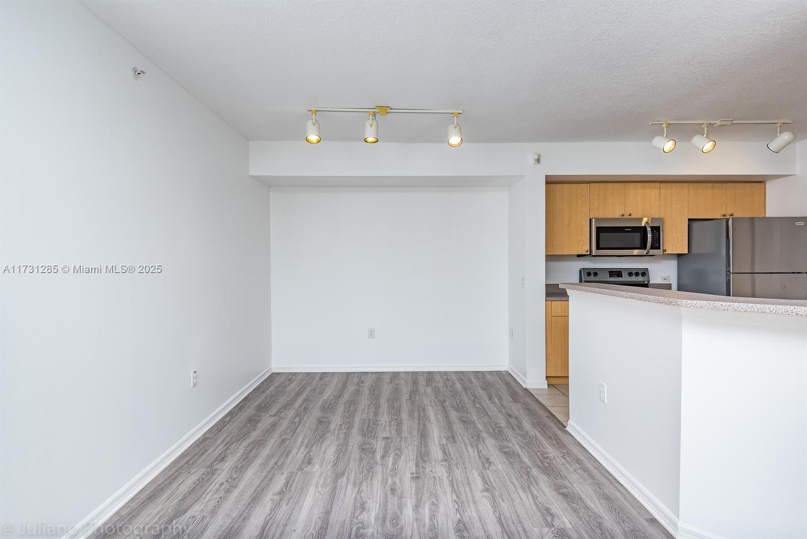 VILLA DEL SOL CONDO - Residential Lease