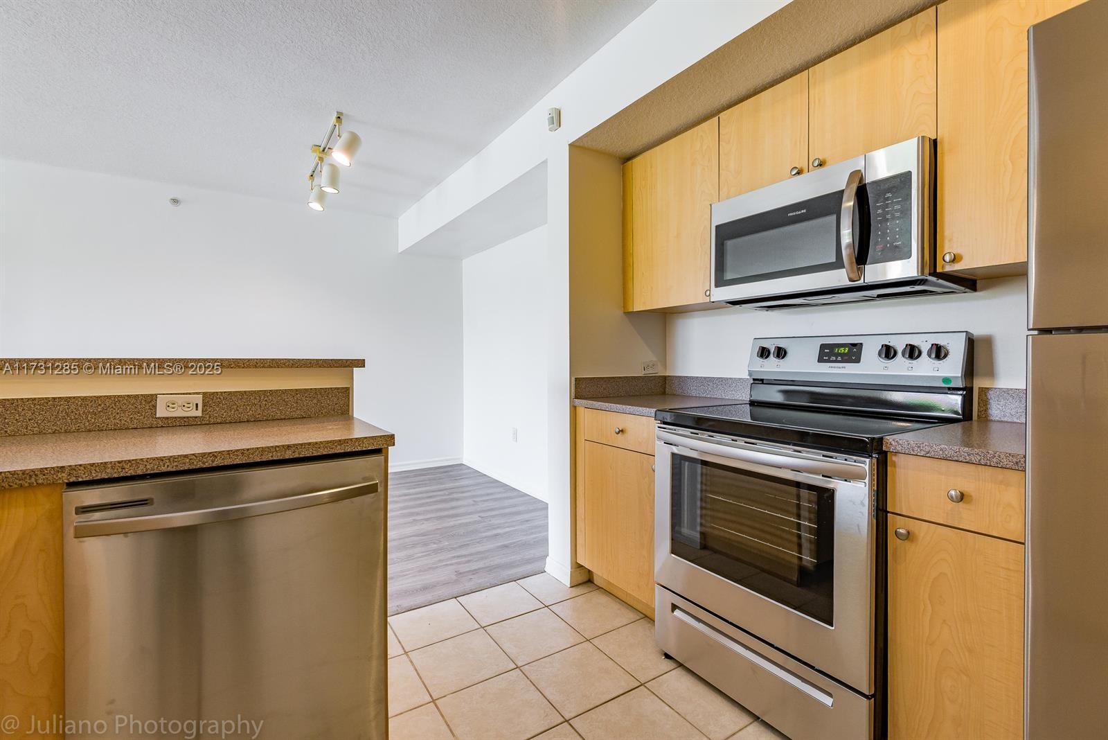 VILLA DEL SOL CONDO - Residential Lease