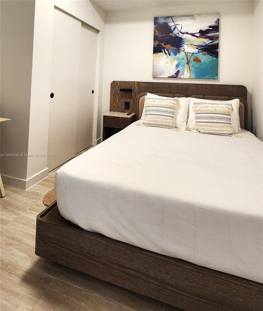 580 72ND STREET CONDO - Residential