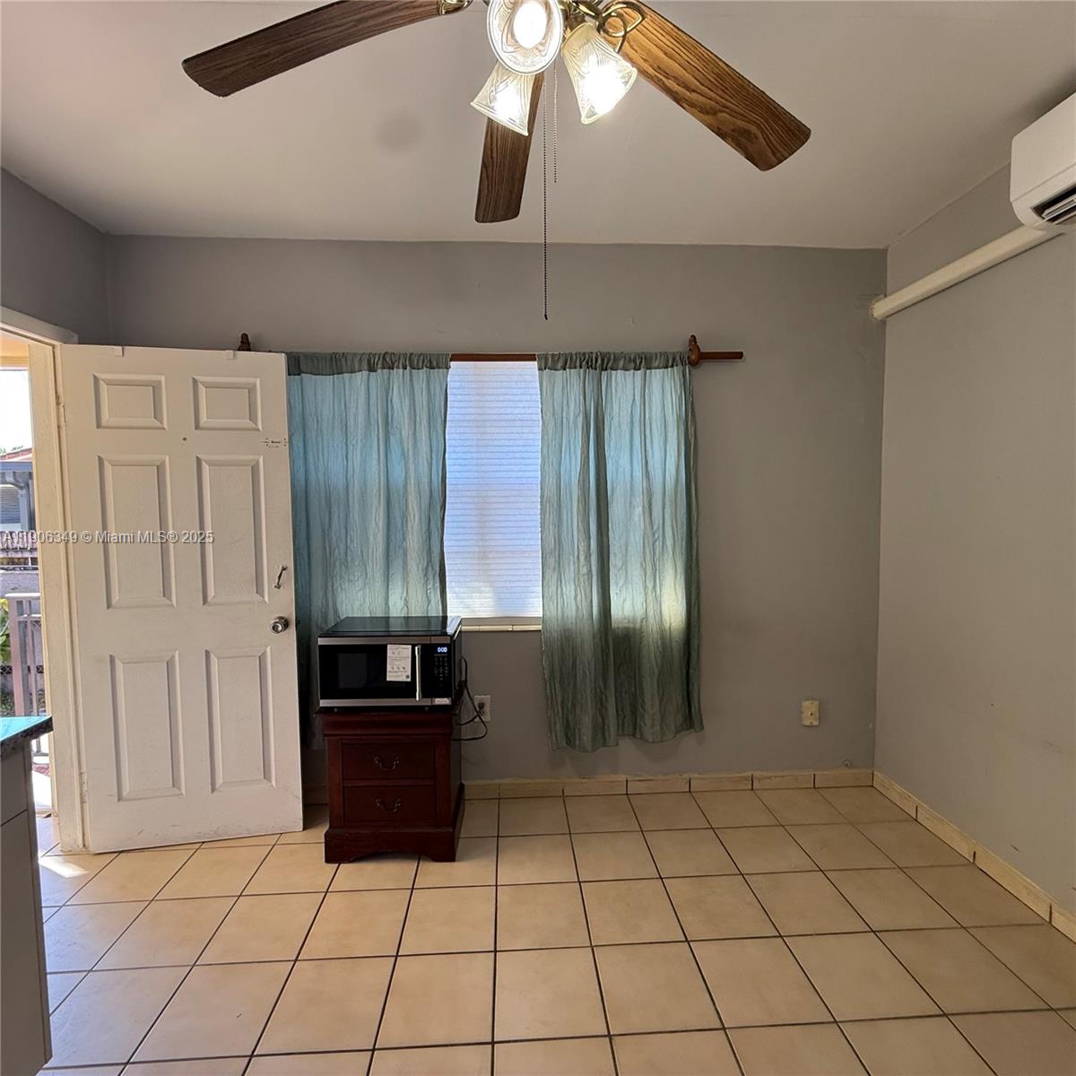 HIALEAH 2ND STUDIO ADDN - Residential Lease