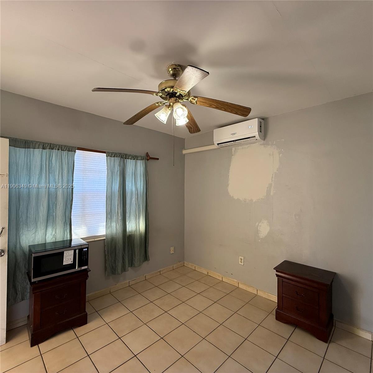 HIALEAH 2ND STUDIO ADDN - Residential Lease