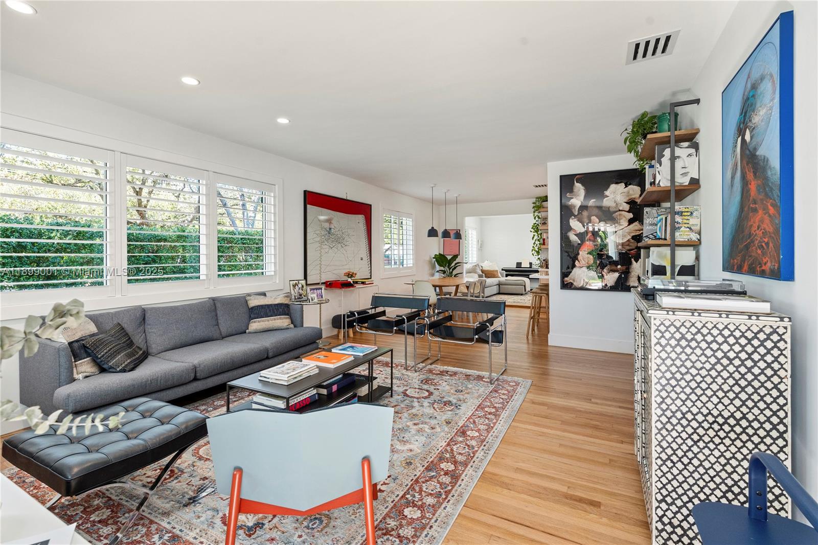 243 Velarde Ave