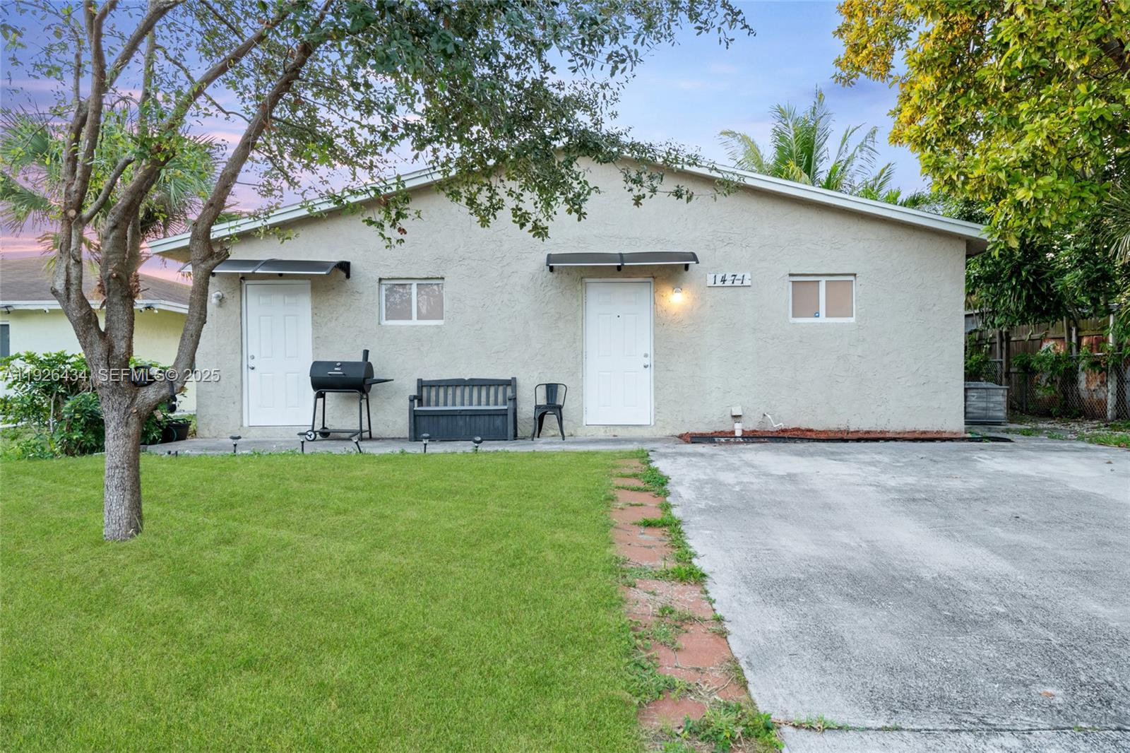 ROCK HILL SEC - Residential Lease