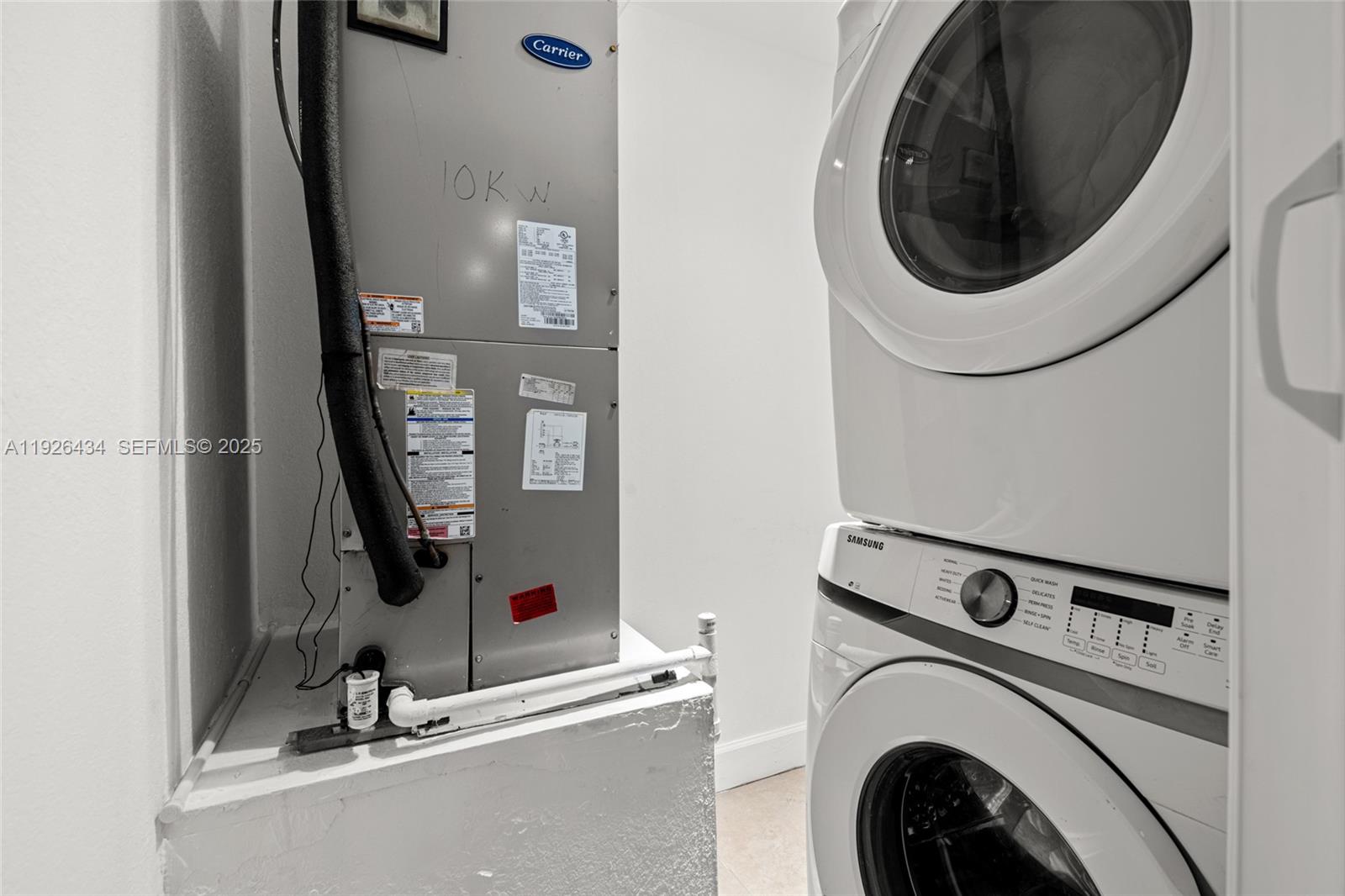 ROCK HILL SEC - Residential Lease