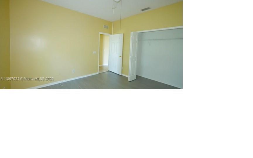 VERO LAKE ESTATES UNIT B - Residential Lease