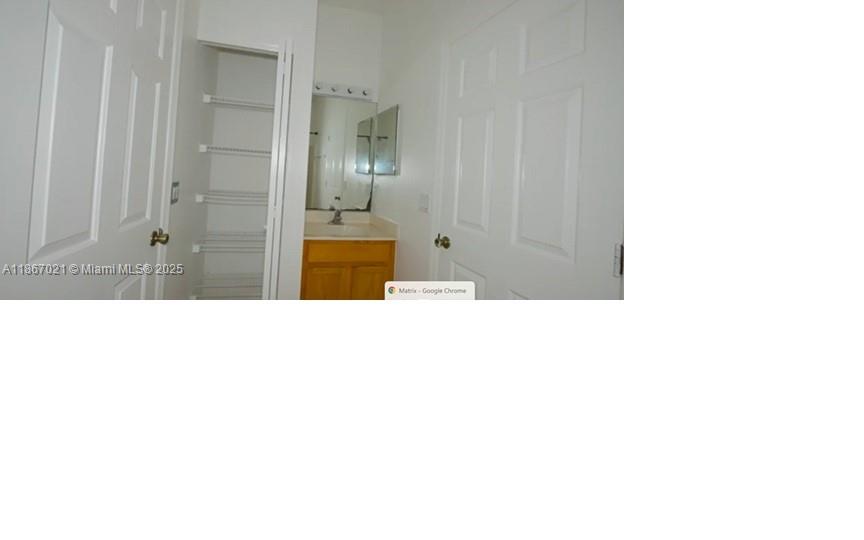 VERO LAKE ESTATES UNIT B - Residential Lease