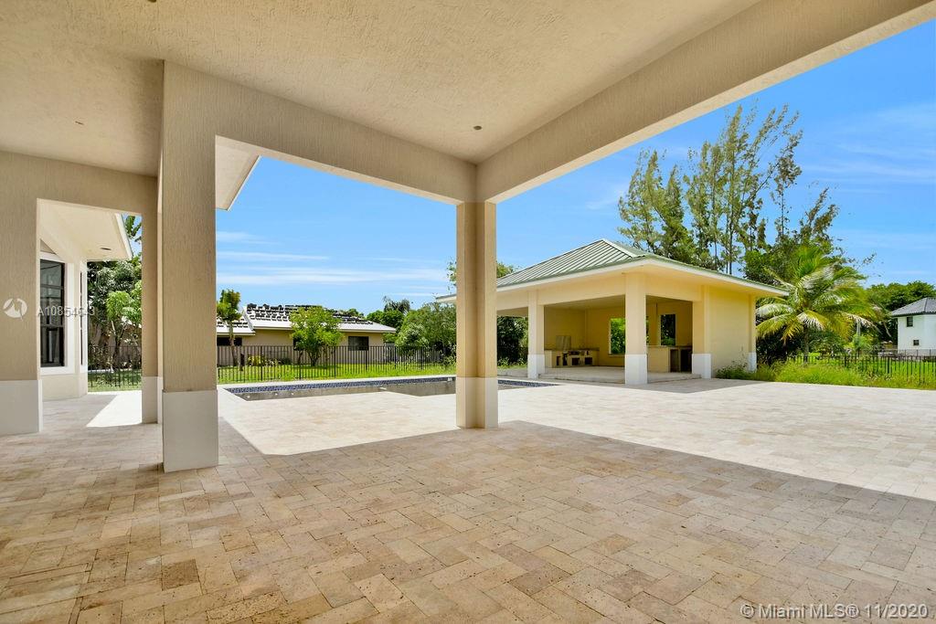 Laurel Oaks - Residential